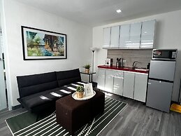 Janer House