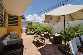 Private Heated Pool: Walk to Isla Verde Beach
