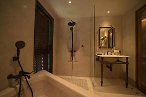 Hotel Verdigris