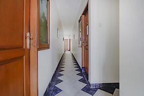 Hotel O Gayatri Residence