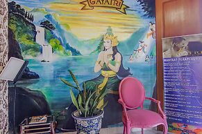 Hotel O Gayatri Residence
