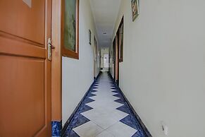 Hotel O Gayatri Residence