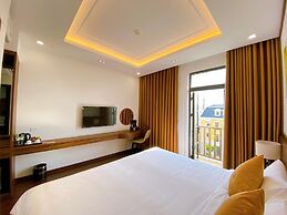 JADE HA LONG HOTEL