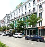 JADE HA LONG HOTEL