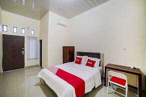 Hotel O Shine Guest House Syariah