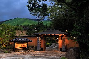 Ryokan Gensuiro