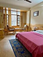 Amar Villa Manali