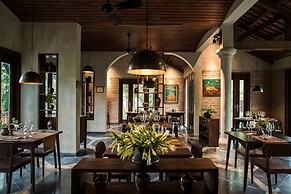 Nham Village Resort