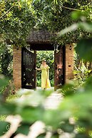 Nham Village Resort