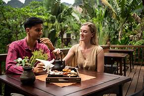 Nham Village Resort