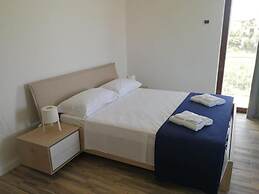 b&b Crispino