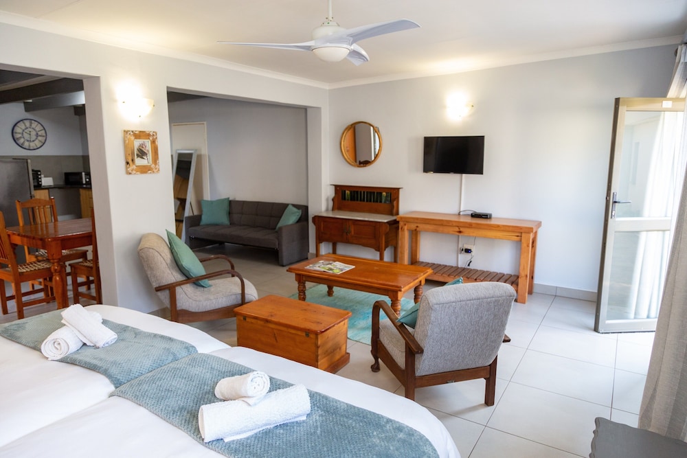 Glen Maine Guest House