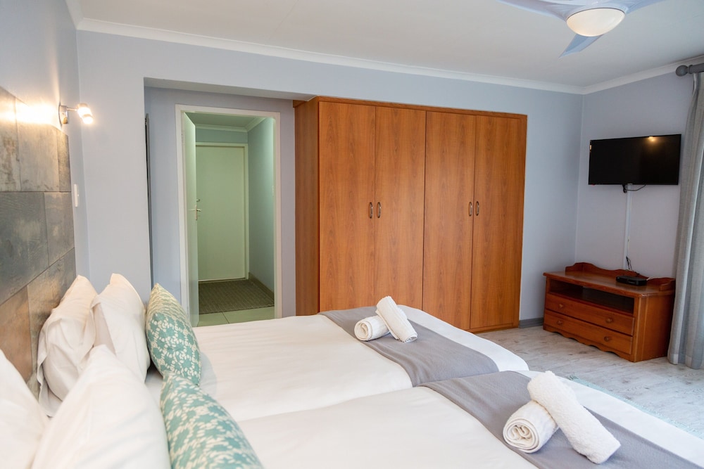 Glen Maine Guest House