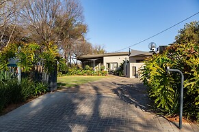 Glen Maine Guest House
