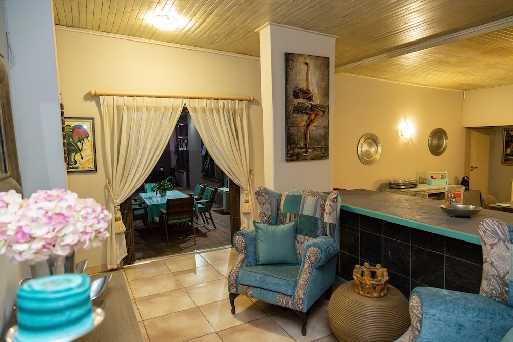 Glen Maine Guest House