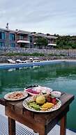 Assos Karadut Taş Otel