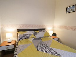 Sunnyside Holiday Apartment 1