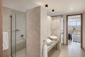 Serry Beach Resort