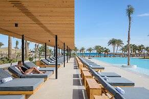 Serry Beach Resort