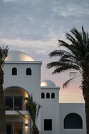 Serry Beach Resort