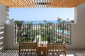 Serry Beach Resort