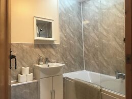 Recently Renovated 3-bed Apartment on Exmoor