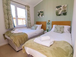 Daffodil Lodge