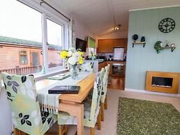 Daffodil Lodge