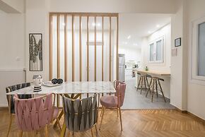 Elegant Suite by Cloudkeys