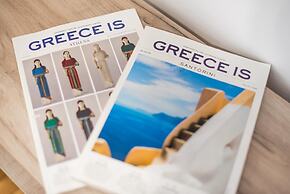 Athens Bright Suite by Cloudkeys