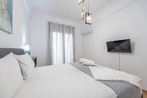 Athens Bright Suite by Cloudkeys