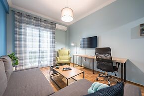 Boutique Acropolis Apartment by Cloudkeys
