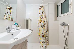 Athens Boutique Apartment by Cloudkeys