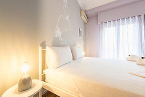 Athens Boutique Apartment by Cloudkeys