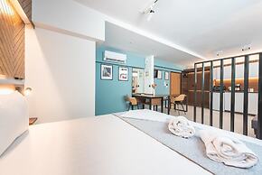 Phaedra Hideaway Suite Near Acropolis by Cloudkeys