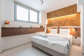 Phaedra Hideaway Suite Near Acropolis by Cloudkeys