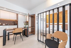 Phaedon Terrace Suite Near Acropolis by Cloudkeys
