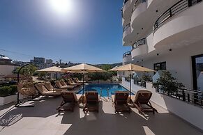 Monel Hotel