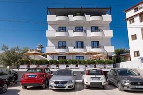 Monel Hotel