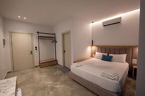 Monel Hotel