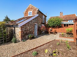 Admiral Cottage