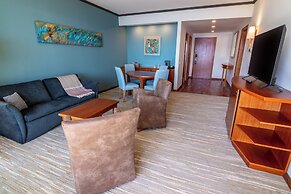 Park Lake Luxury Hotel
