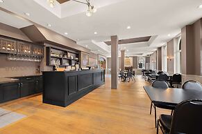 The Arlington Hotel, Bw Signature Collection