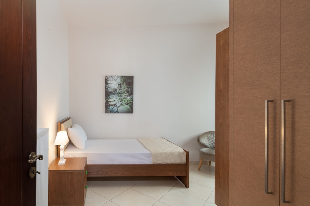 Amazon Apartment