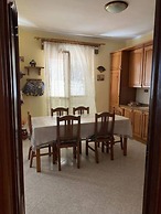 Assunta Apartment 1st Floor Air Conditioned - Wifi