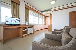 Rattana Park Hotel