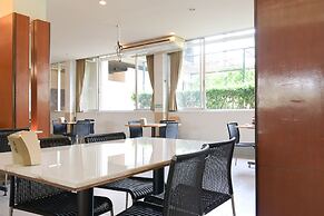 Rattana Park Hotel