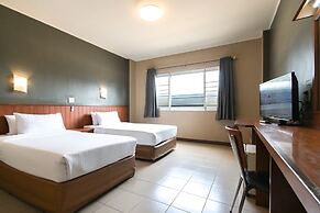 Rattana Park Hotel