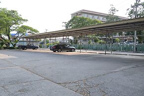 Rattana Park Hotel