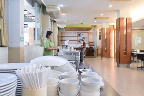 Rattana Park Hotel
